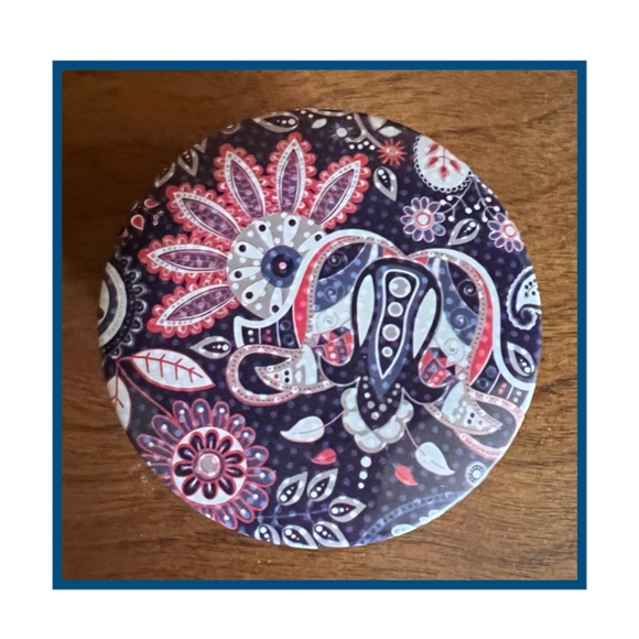 Scented Candles 4 Natural Soy Wax Aromatherapy Candles Small Portable Tin Jars - Picture 4 of 9